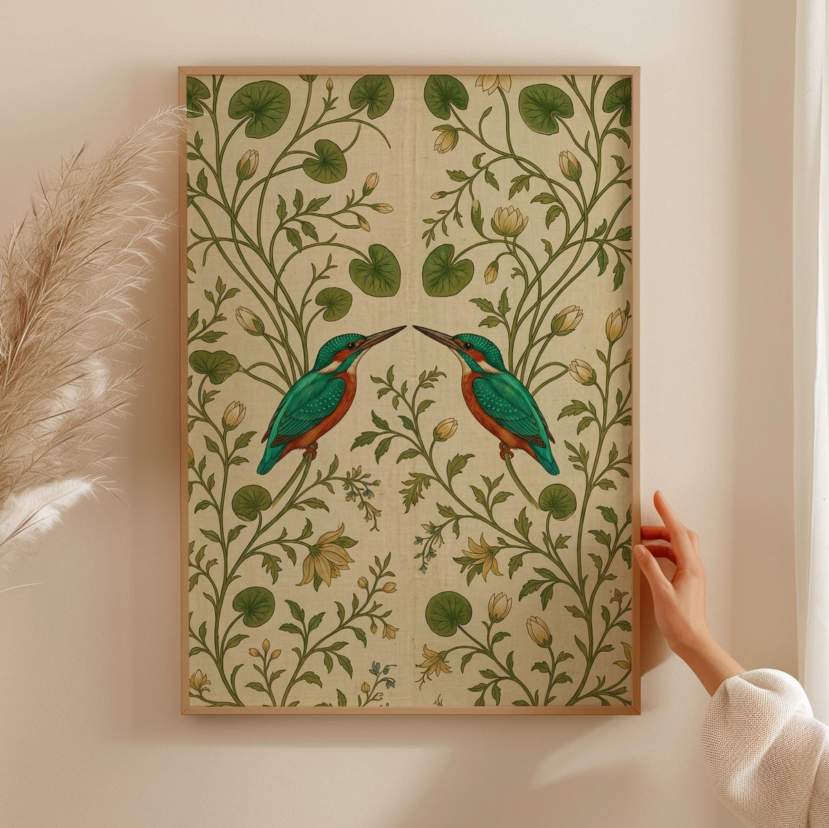 Vintage Bird Tapestry Print, Botanical Folk Art Wall Hanging with Elegant Birds, Decorative Art for Nature-Inspired Inte